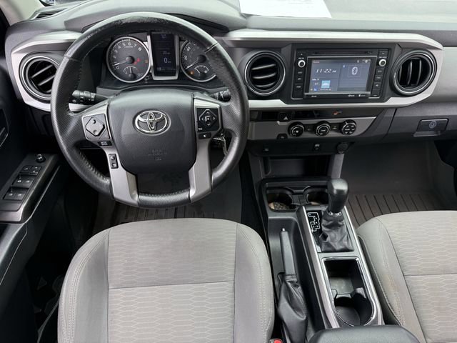 Used 2017 Toyota Tacoma SR5 RWD image 13