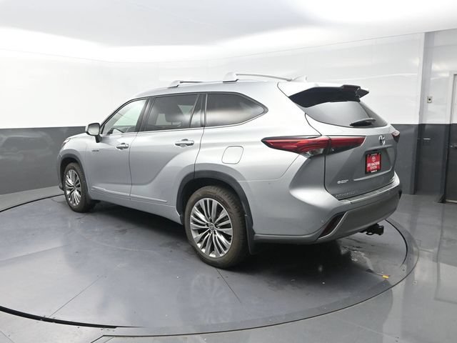 Used 2021 Toyota Highlander Platinum AWD/4WD image 6