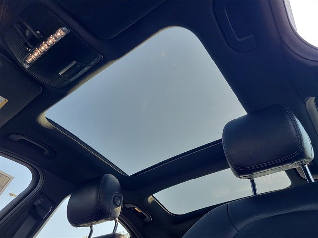 Used 2018 Mercedes-Benz C 300 Sedan image 15