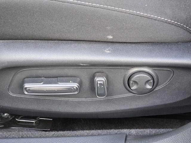 Certified 2025 Honda Accord SE image 12