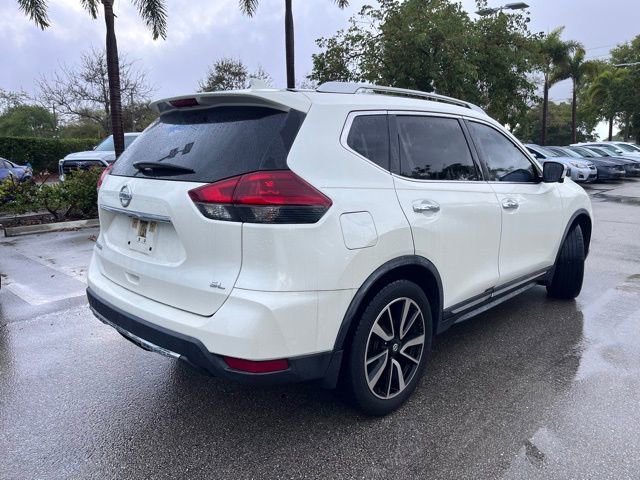 Used 2018 Nissan Rogue SL w/ Premium Package image 4