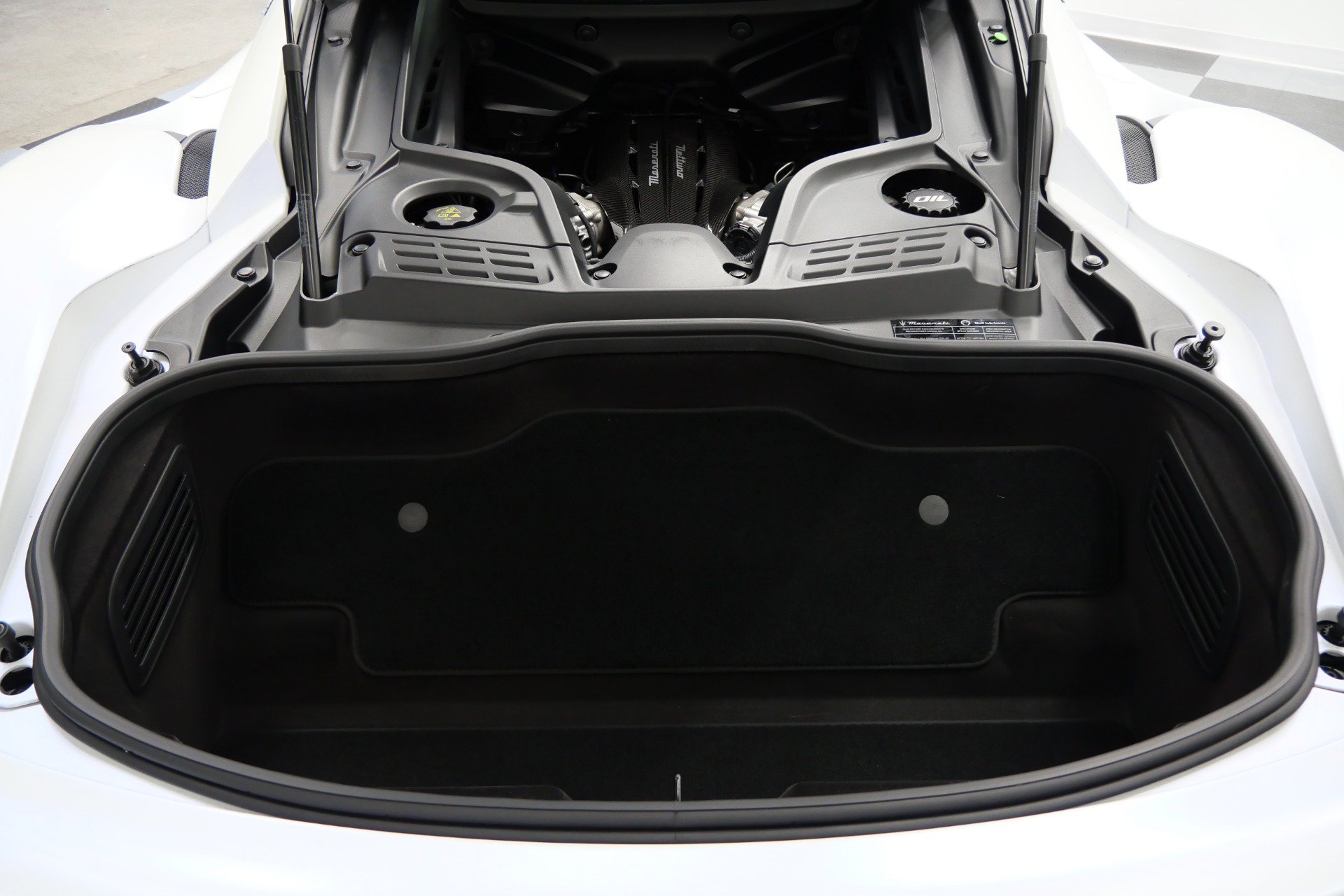 Used 2023 Maserati MC20 Coupe RWD image 18