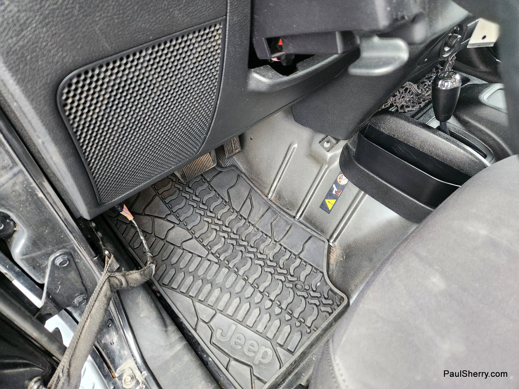 Used 2013 Jeep Wrangler Sport image 23