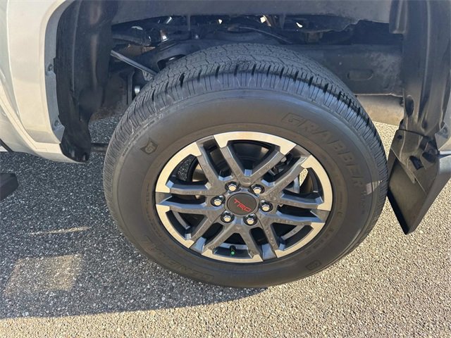 Used 2024 Toyota Tacoma TRD Sport image 11