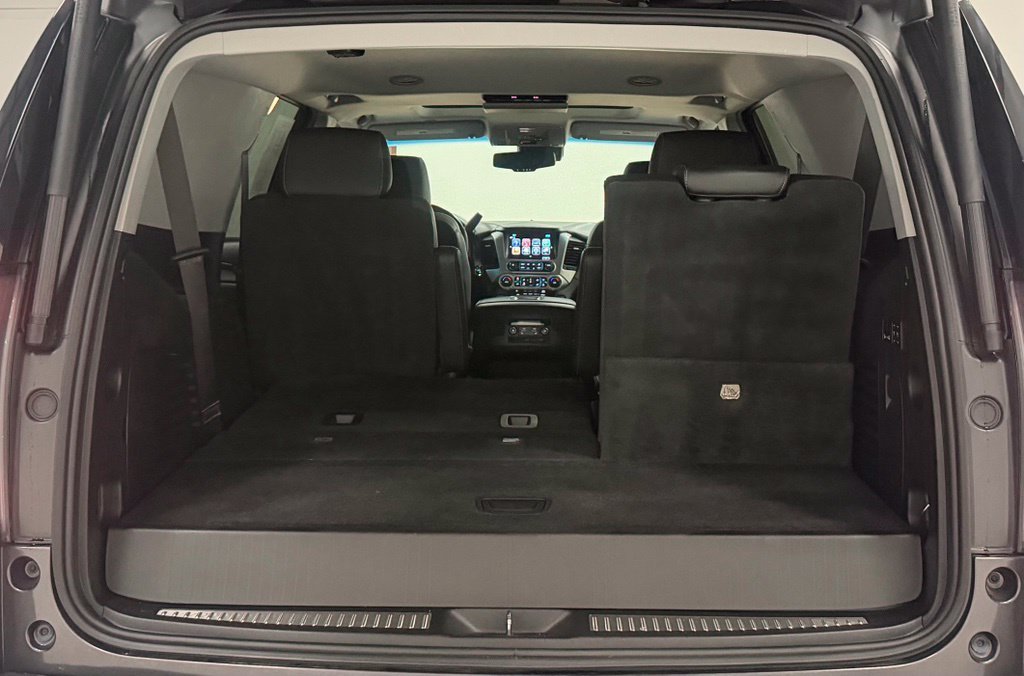 Used 2018 GMC Yukon SLT w/ Open Road Package AWD/4WD image 28