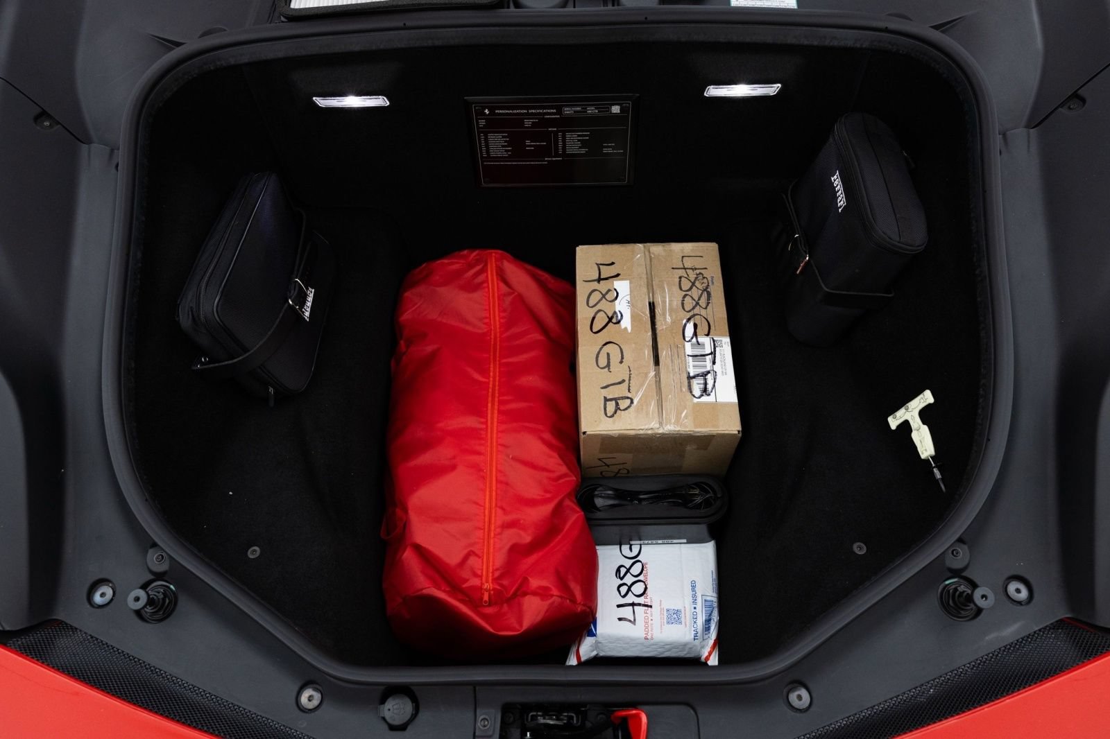 Used 2019 Ferrari 488 GTB RWD image 18