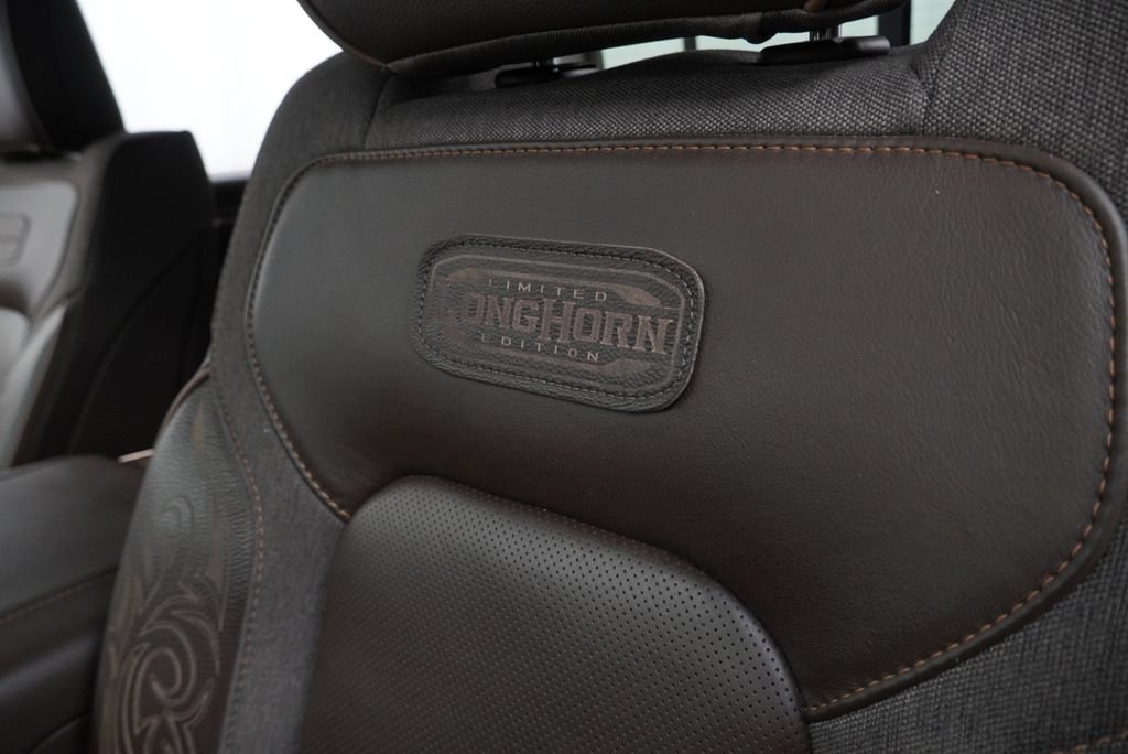 Used 2025 RAM 1500 Limited AWD/4WD image 11