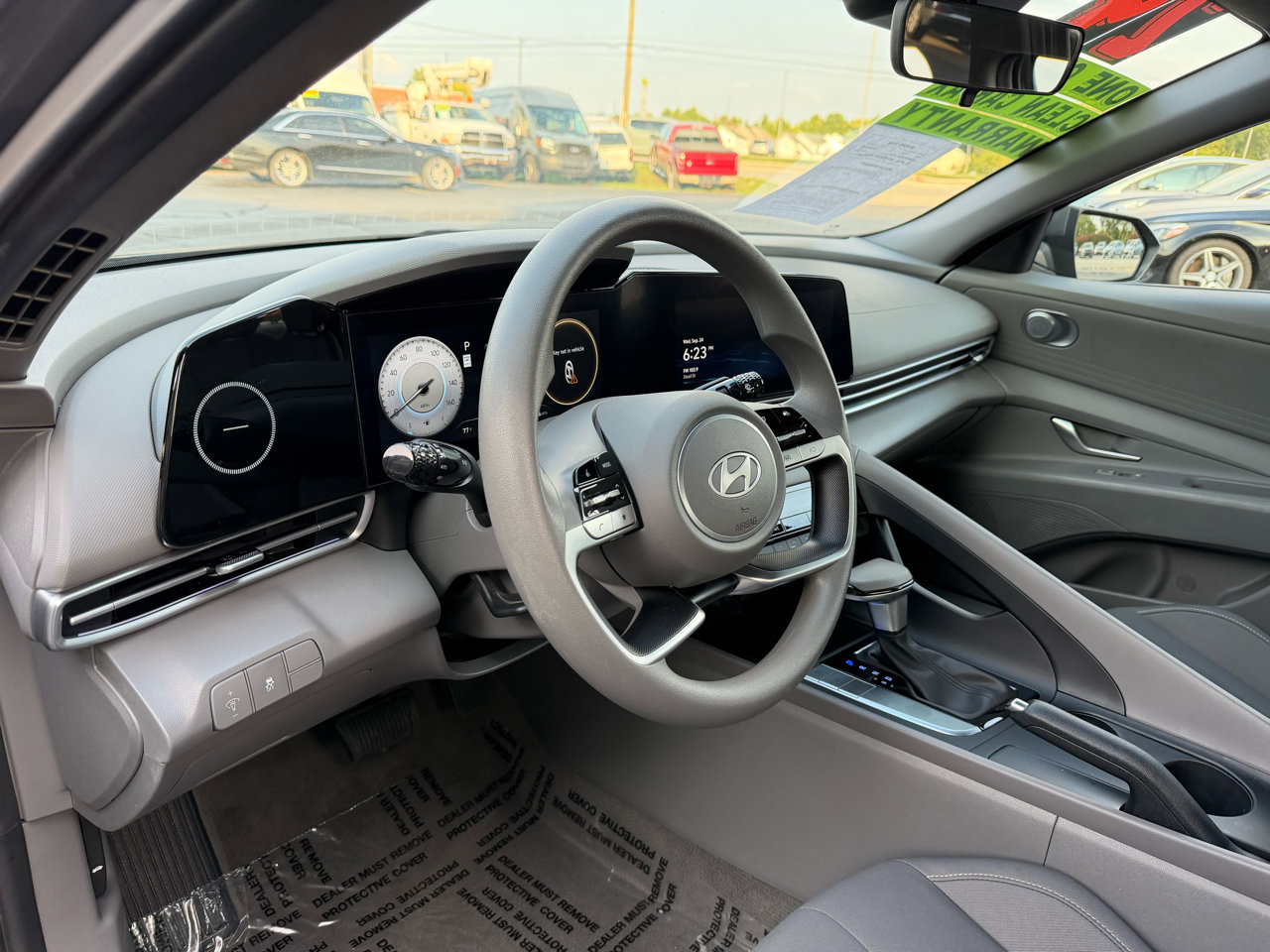 Used 2024 Hyundai Elantra SEL image 20