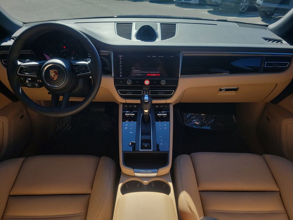 New 2026 Porsche Macan image 20