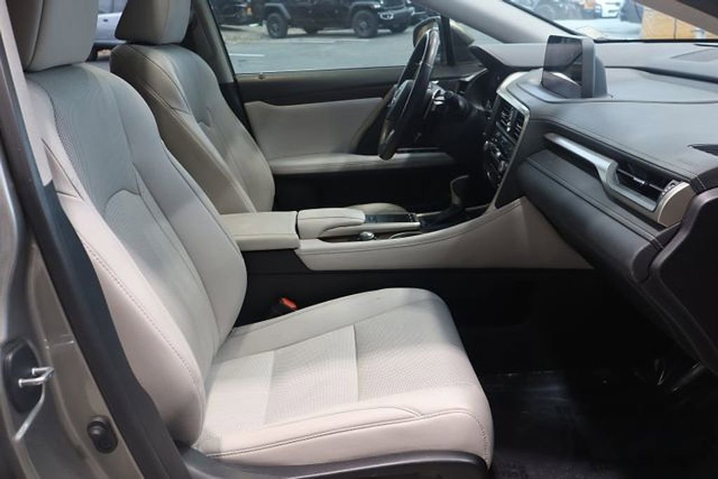 Used 2021 Lexus RX 350 FWD w/ Premium Package image 16