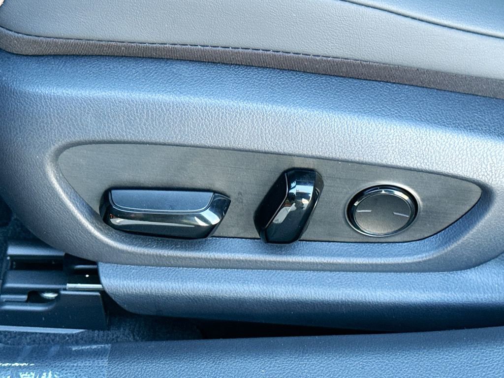 New 2025 Lexus ES 350 w/ Premium Package image 15