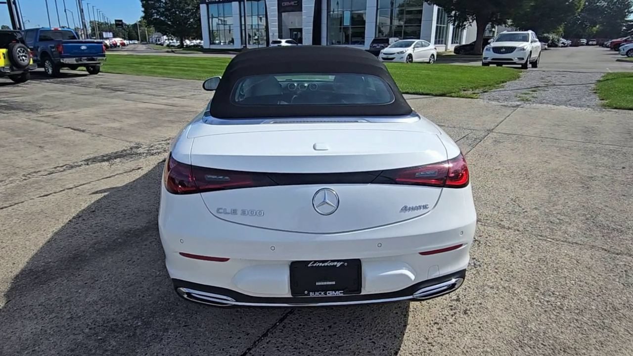 Used 2024 Mercedes-Benz CLE 300 4MATIC Cabriolet image 8