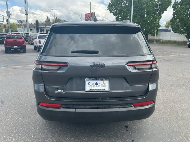 Used 2023 Jeep Grand Cherokee L Laredo AWD/4WD image 5