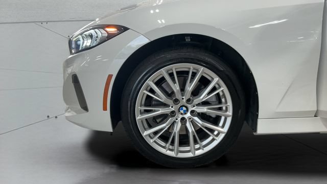 Used 2023 BMW 330i xDrive Sedan w/ Convenience Package AWD/4WD image 25