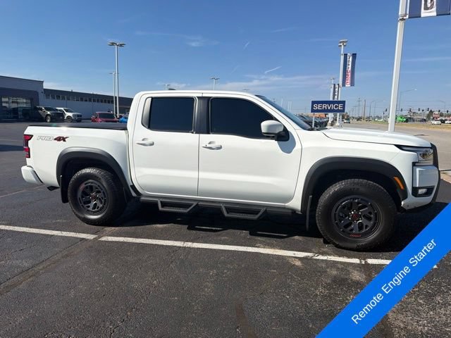 Used 2025 Nissan Frontier PRO-4X AWD/4WD image 4