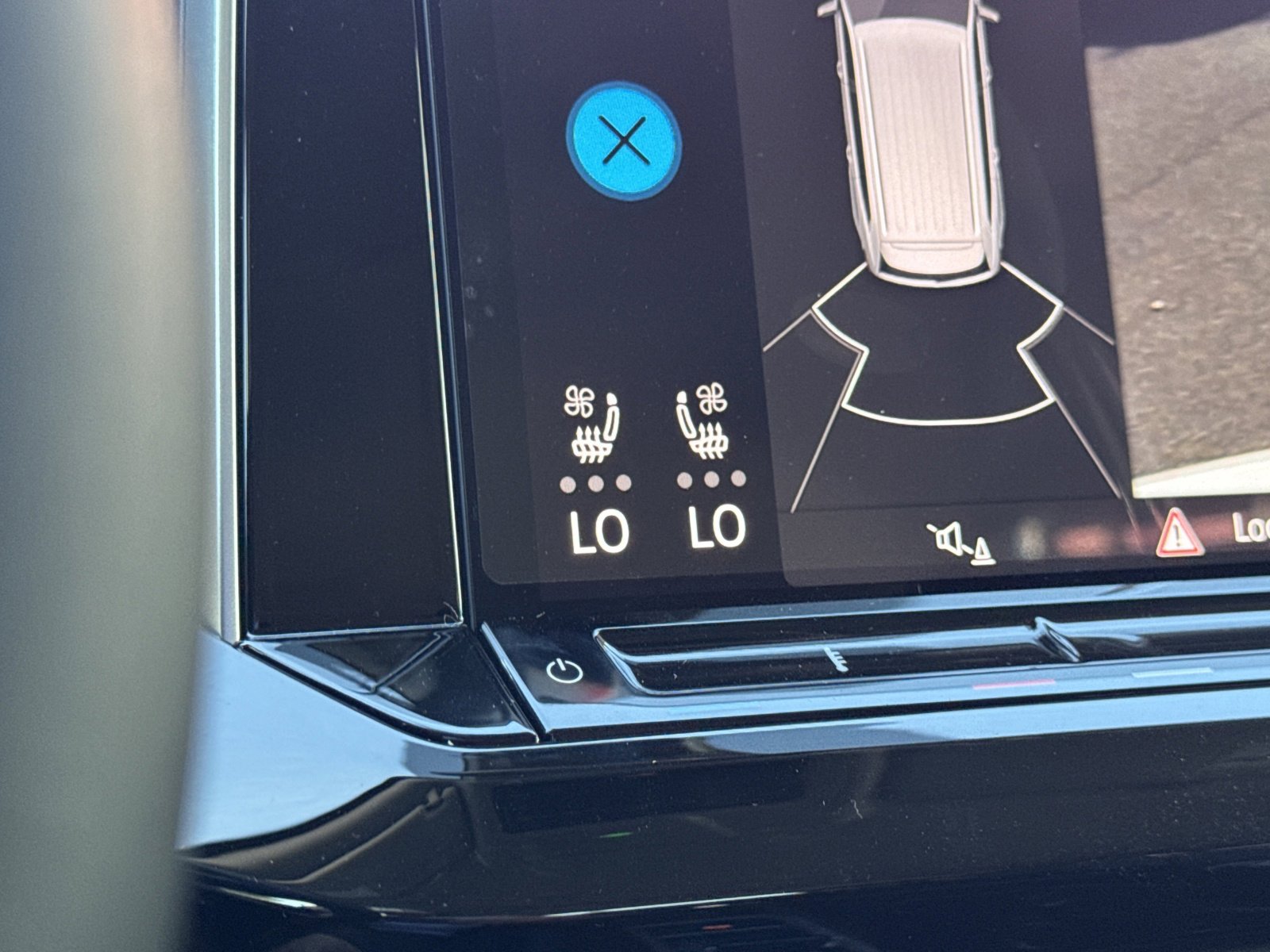 New 2026 Volkswagen Atlas SE image 30