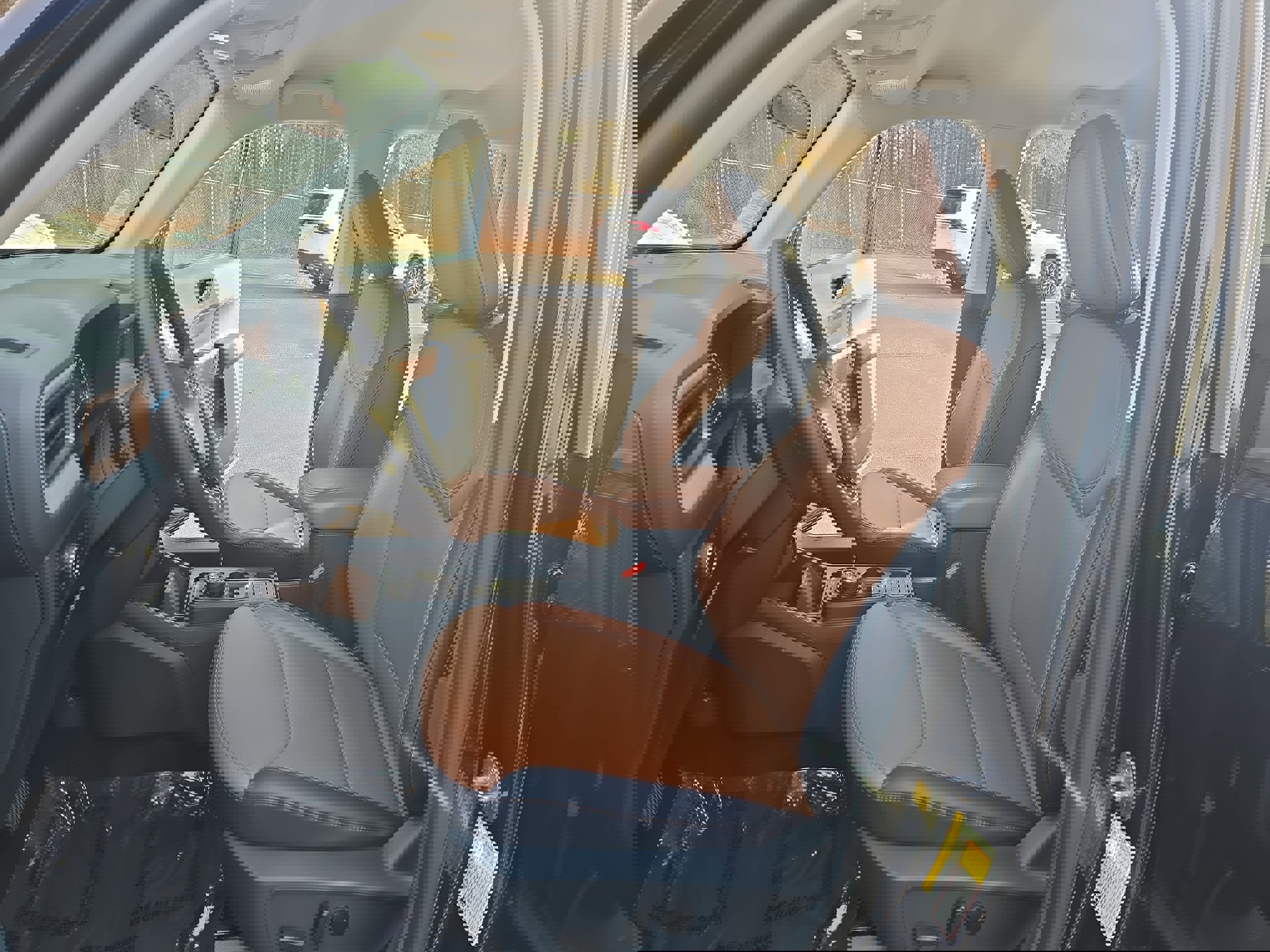 Used 2023 Ford Maverick Lariat w/ Lariat Luxury Package image 17