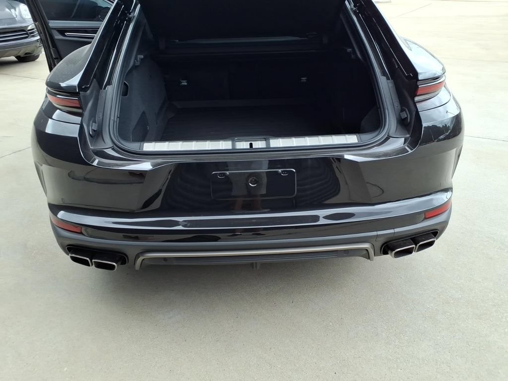 Certified 2026 Porsche Panamera Turbo AWD/4WD image 36