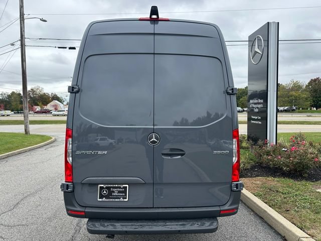 Used 2026 Mercedes-Benz Sprinter 3500 image 4