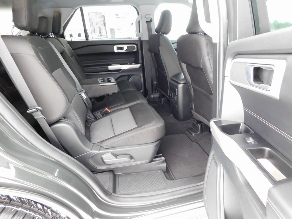 Used 2023 Ford Explorer XLT image 21