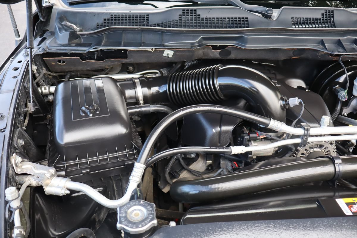Used 2019 RAM 1500 Big Horn AWD/4WD image 36