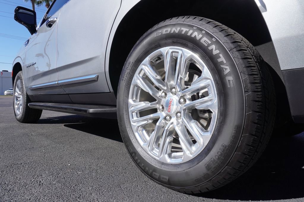 Certified 2023 GMC Yukon SLT w/ SLT Luxury Package image 6