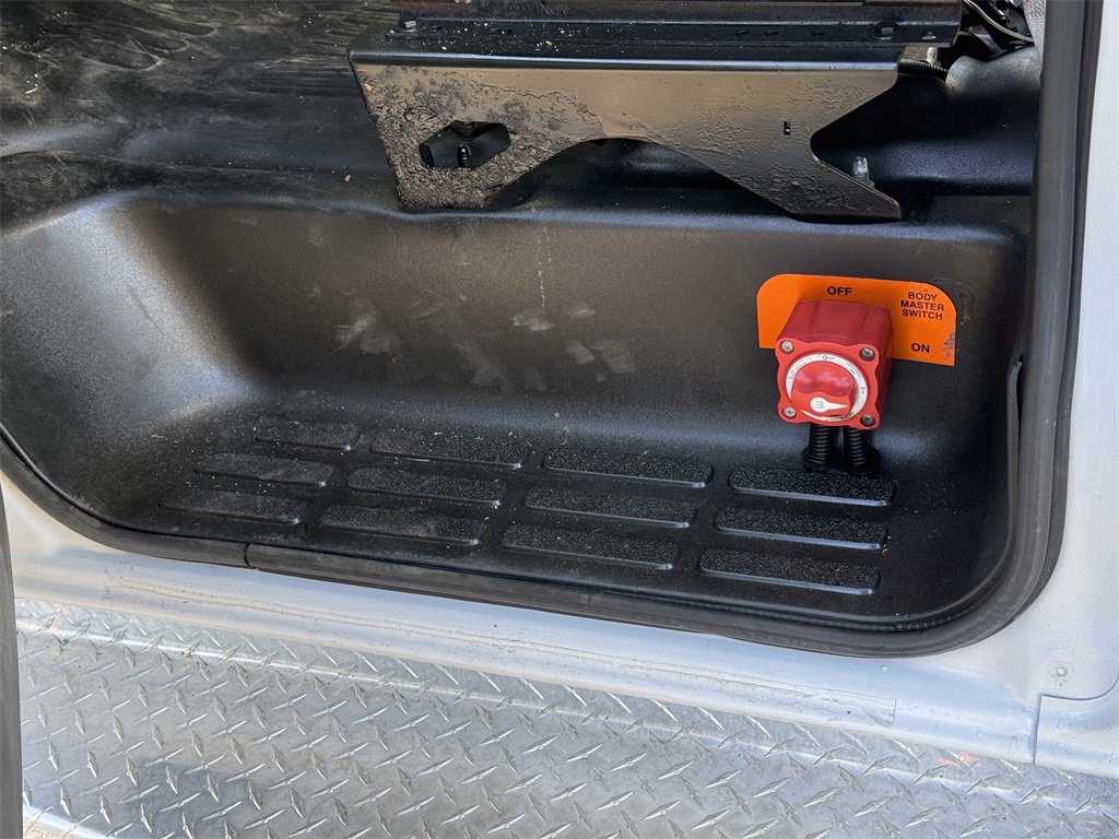 Used 2014 Chevrolet Express 4500 Base w/ Shuttle Bus Package image 26