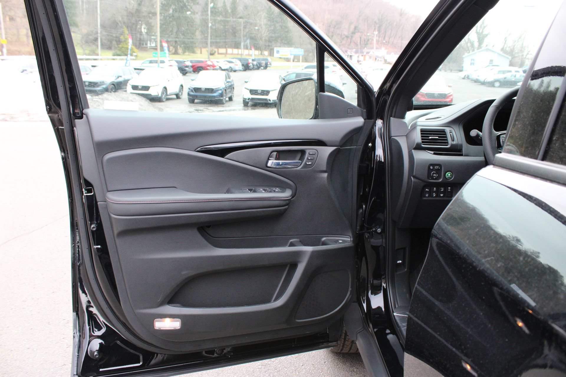New 2026 Honda Ridgeline Black Edition image 17