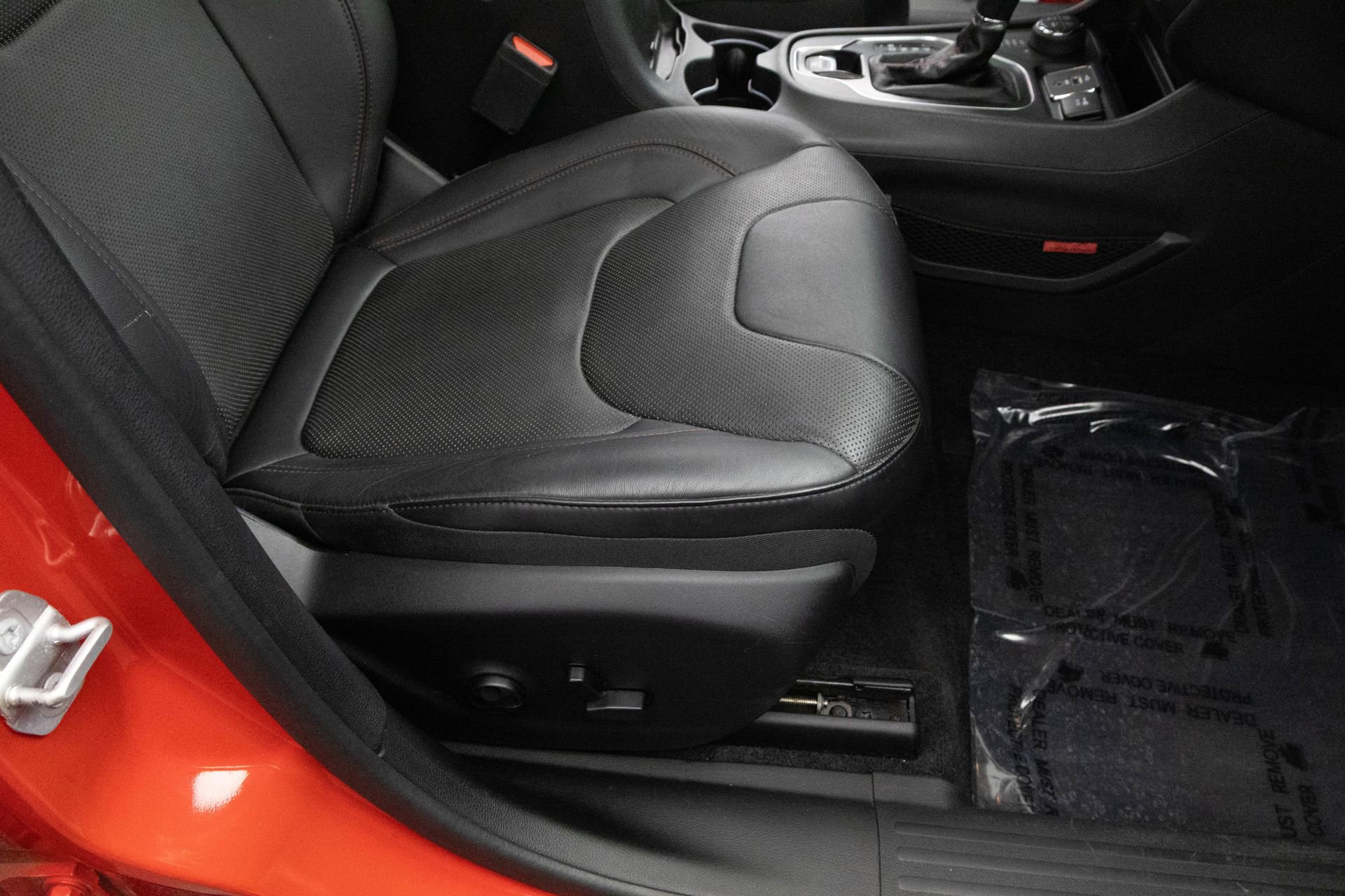 Used 2019 Jeep Cherokee Trailhawk image 42