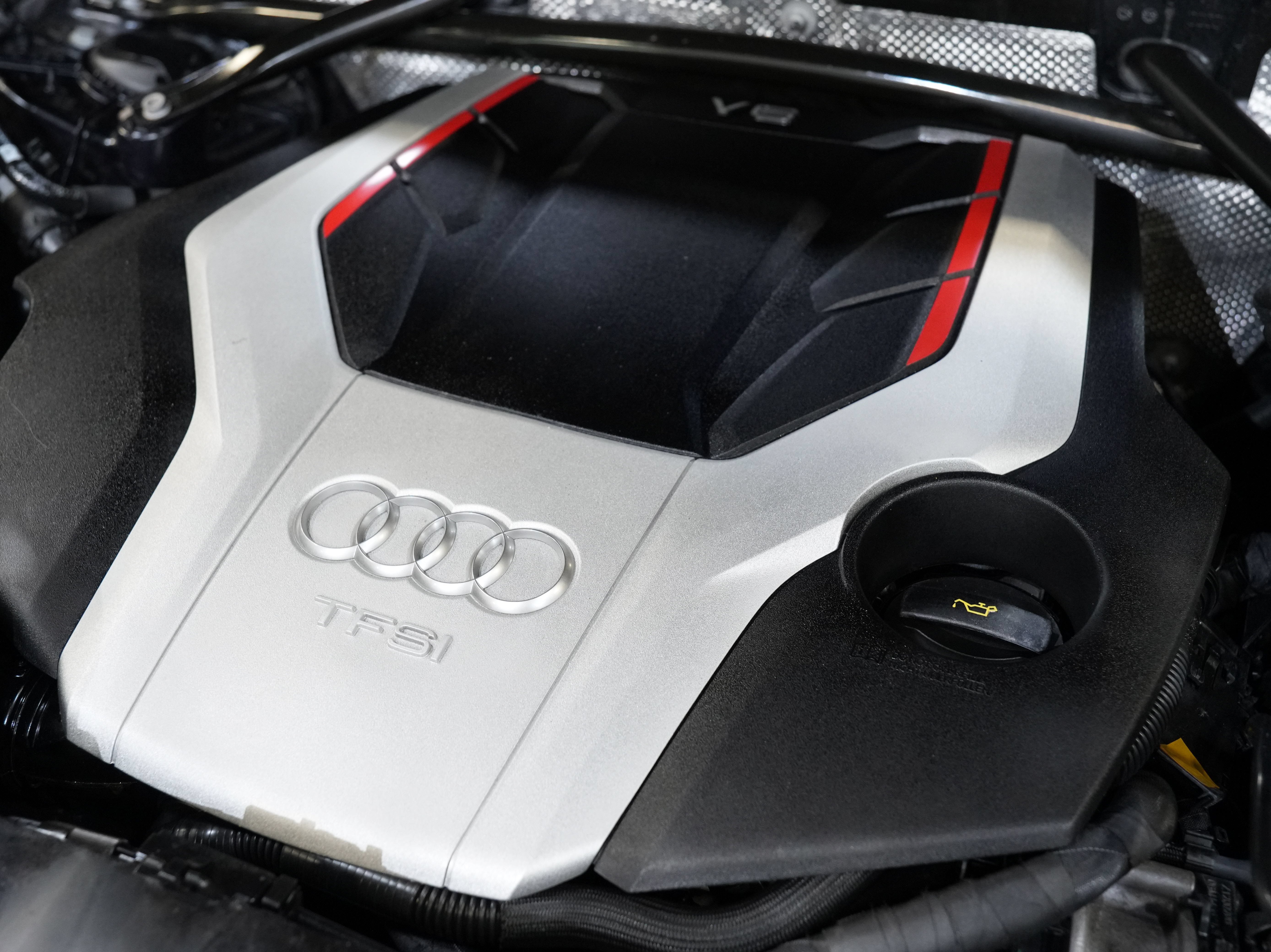 Used 2019 Audi SQ5 Premium Plus AWD/4WD image 50