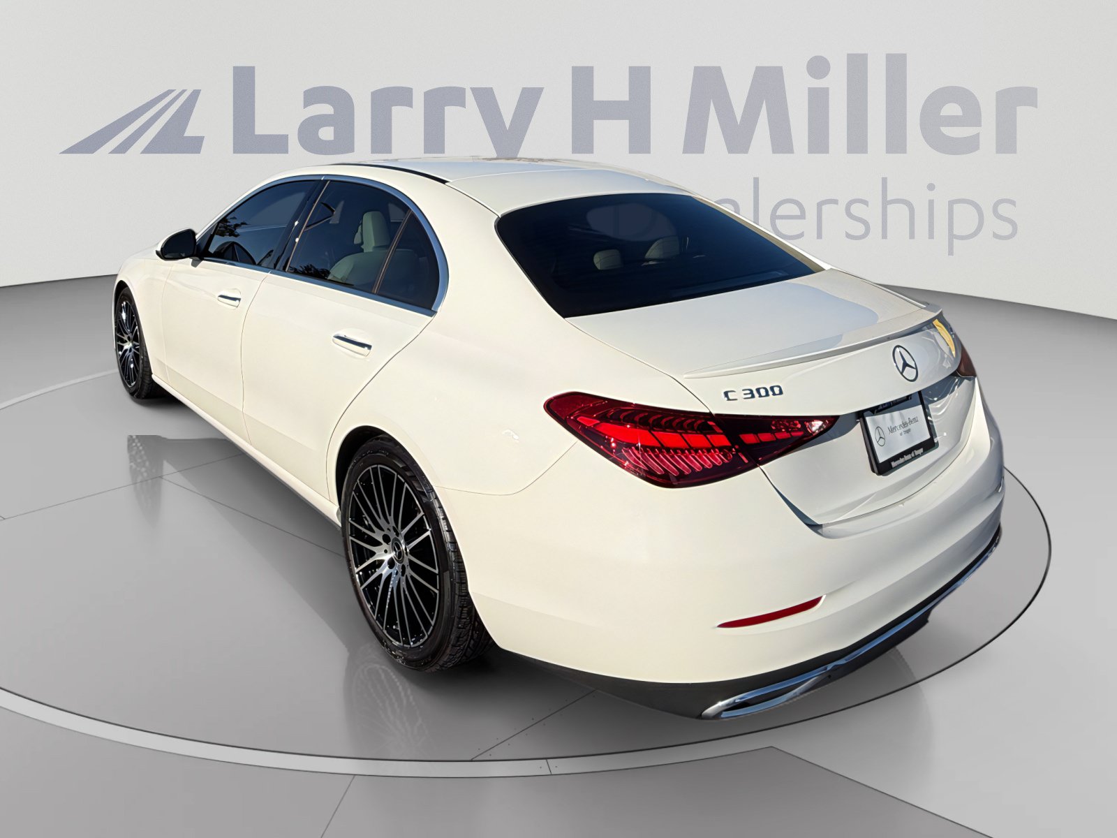 Certified 2023 Mercedes-Benz C 300 4MATIC Sedan image 3