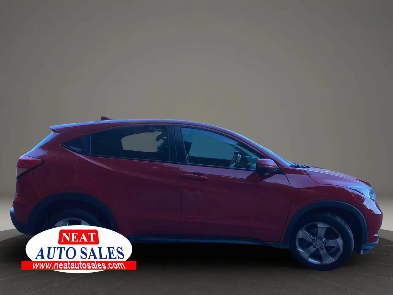 Used 2017 Honda HR-V EX image 4