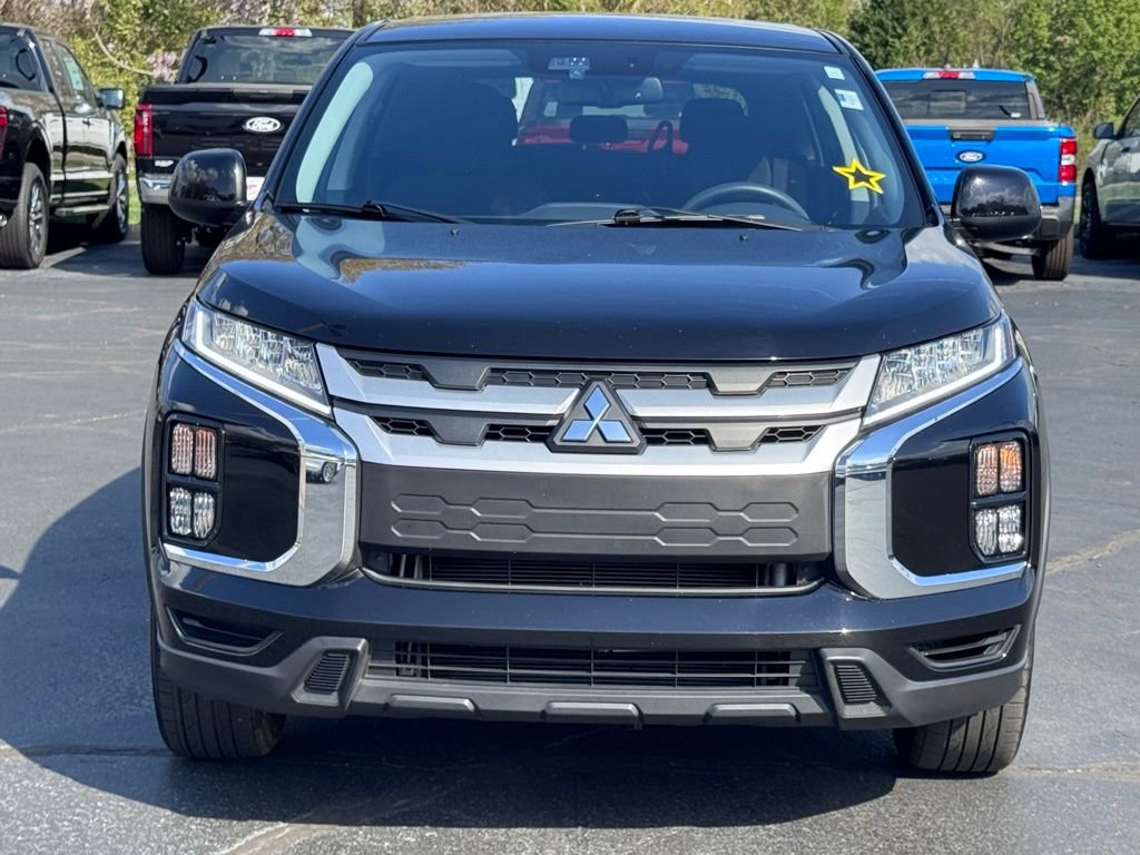 Used 2025 Mitsubishi Outlander Sport ES image 16