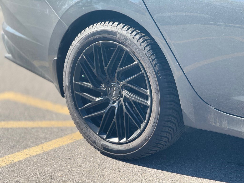 Used 2023 Hyundai Elantra SEL w/ Convenience Package image 10