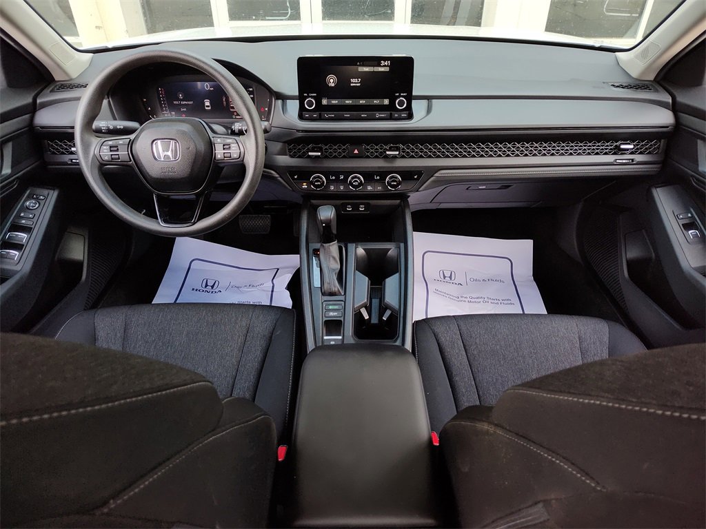 Certified 2024 Honda Accord EX image 28