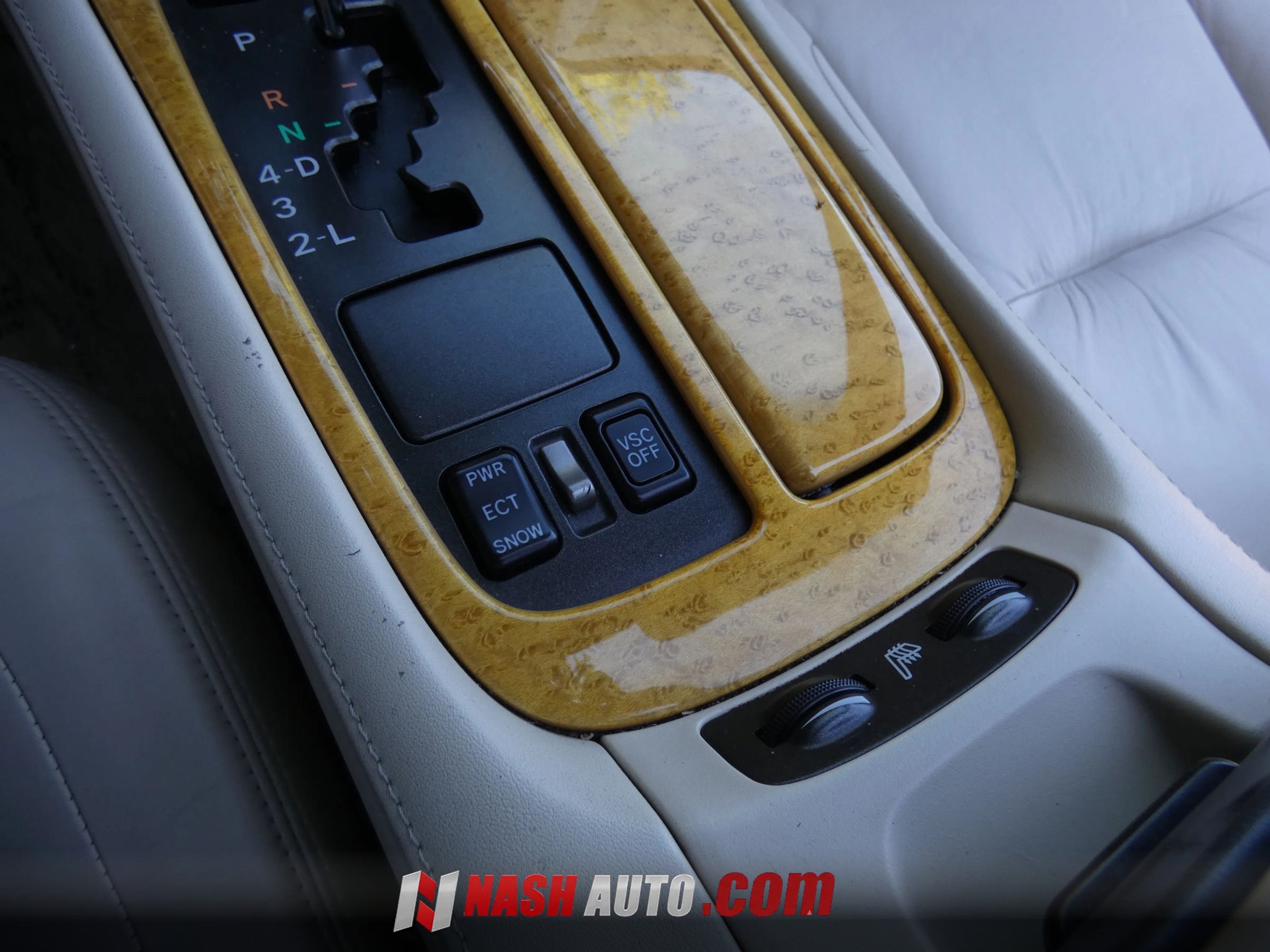 Used 2003 Lexus SC 430 Convertible RWD image 50