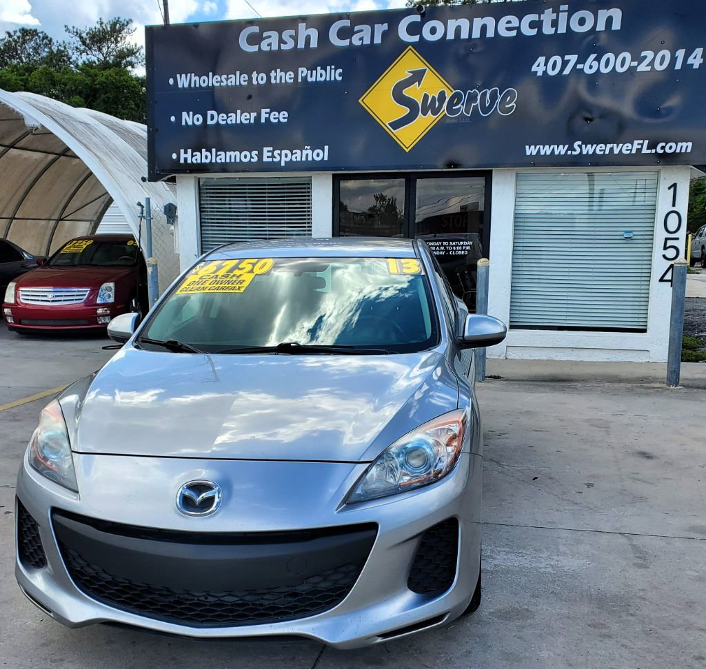 Used 2013 MAZDA MAZDA3 i Touring FWD image 2