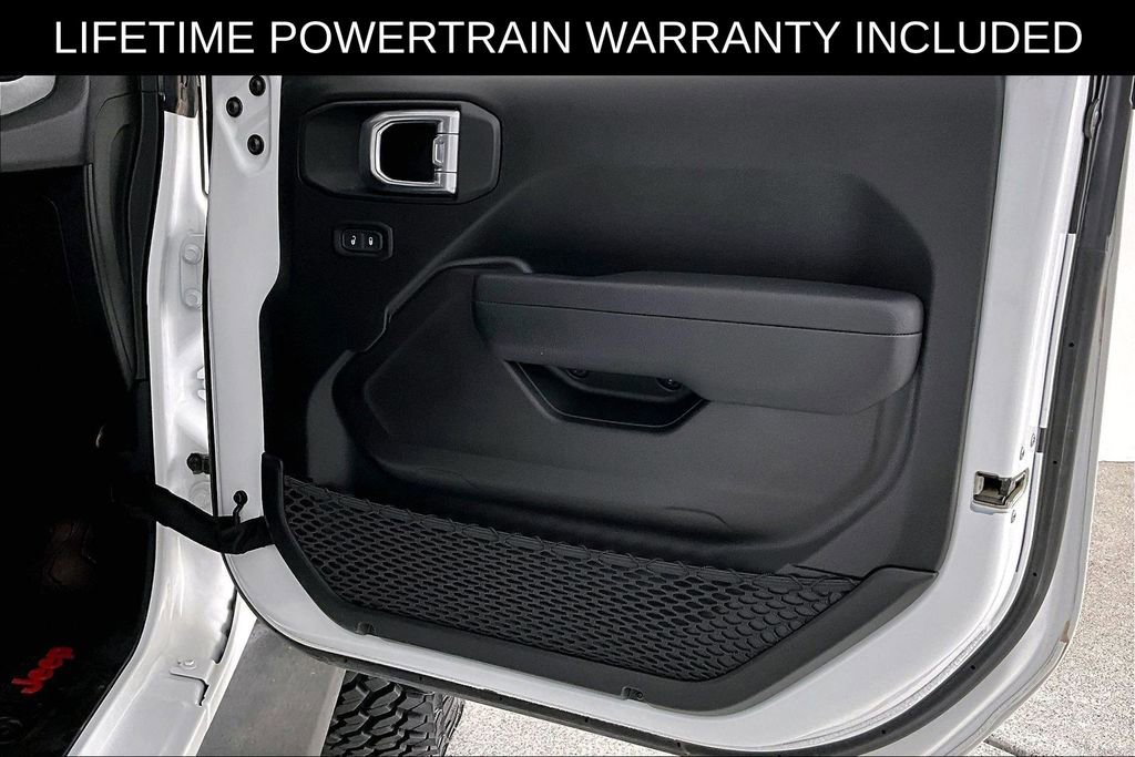 Used 2025 Jeep Gladiator Sport image 24