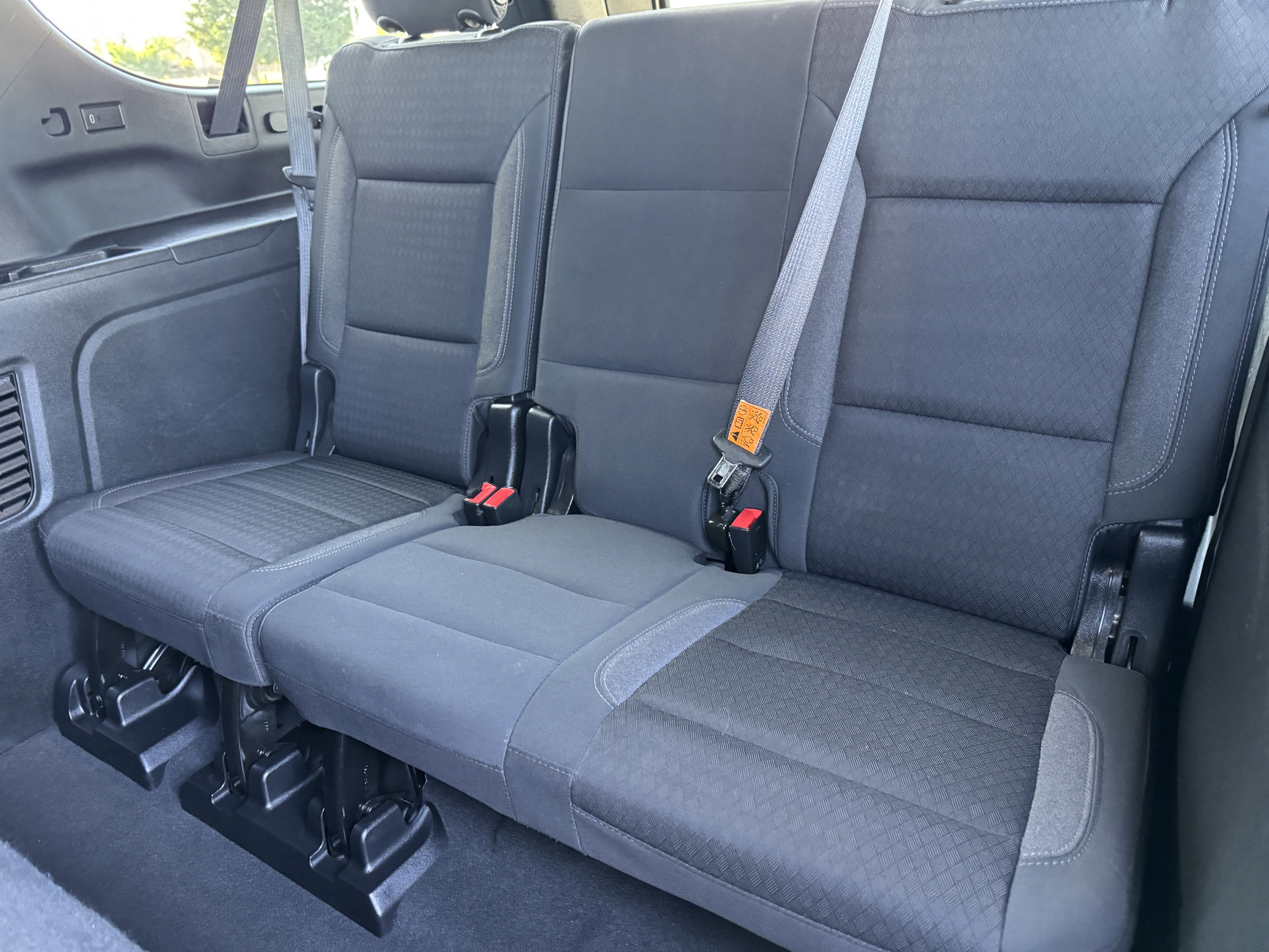 Certified 2024 Chevrolet Suburban LS image 16