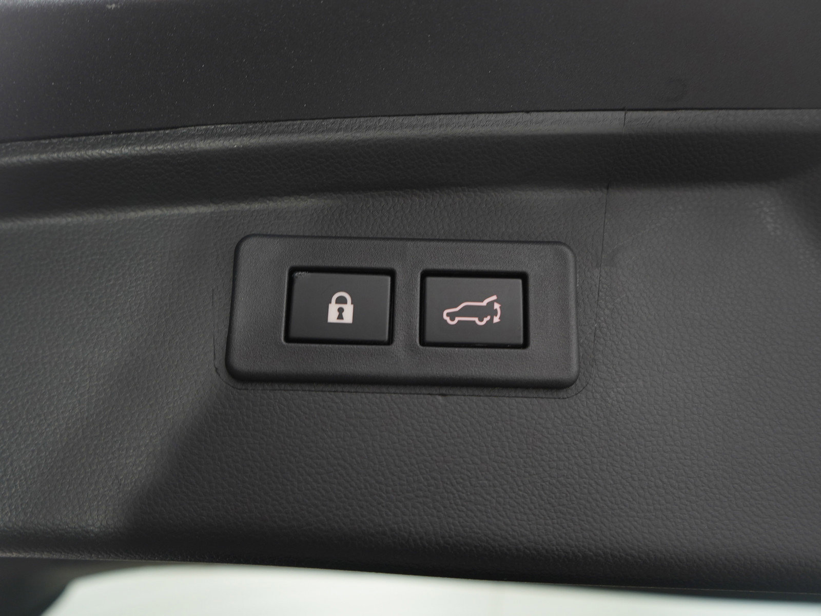 Used 2025 Subaru Outback Onyx Edition image 11