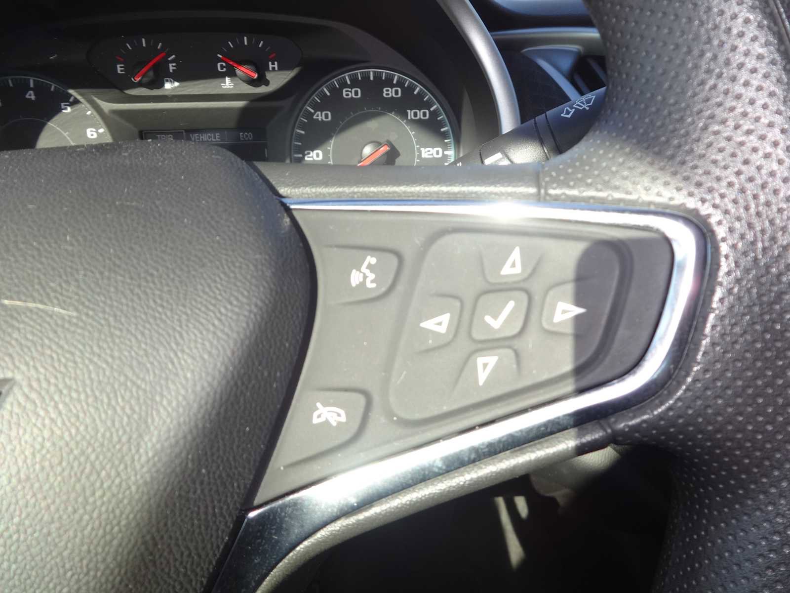 Used 2021 Chevrolet Malibu LS image 17