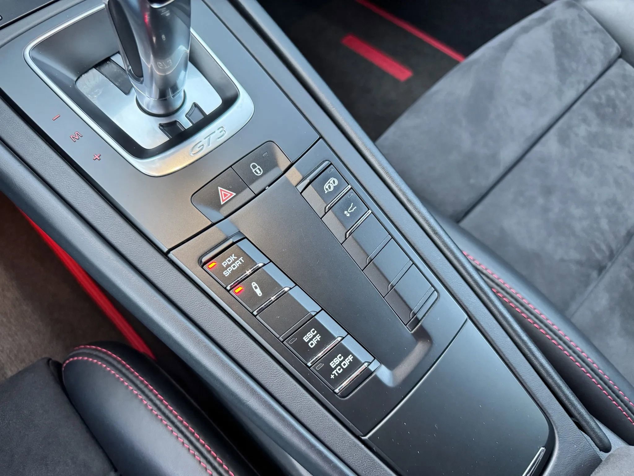 Used 2015 Porsche 911 GT3 RWD image 35