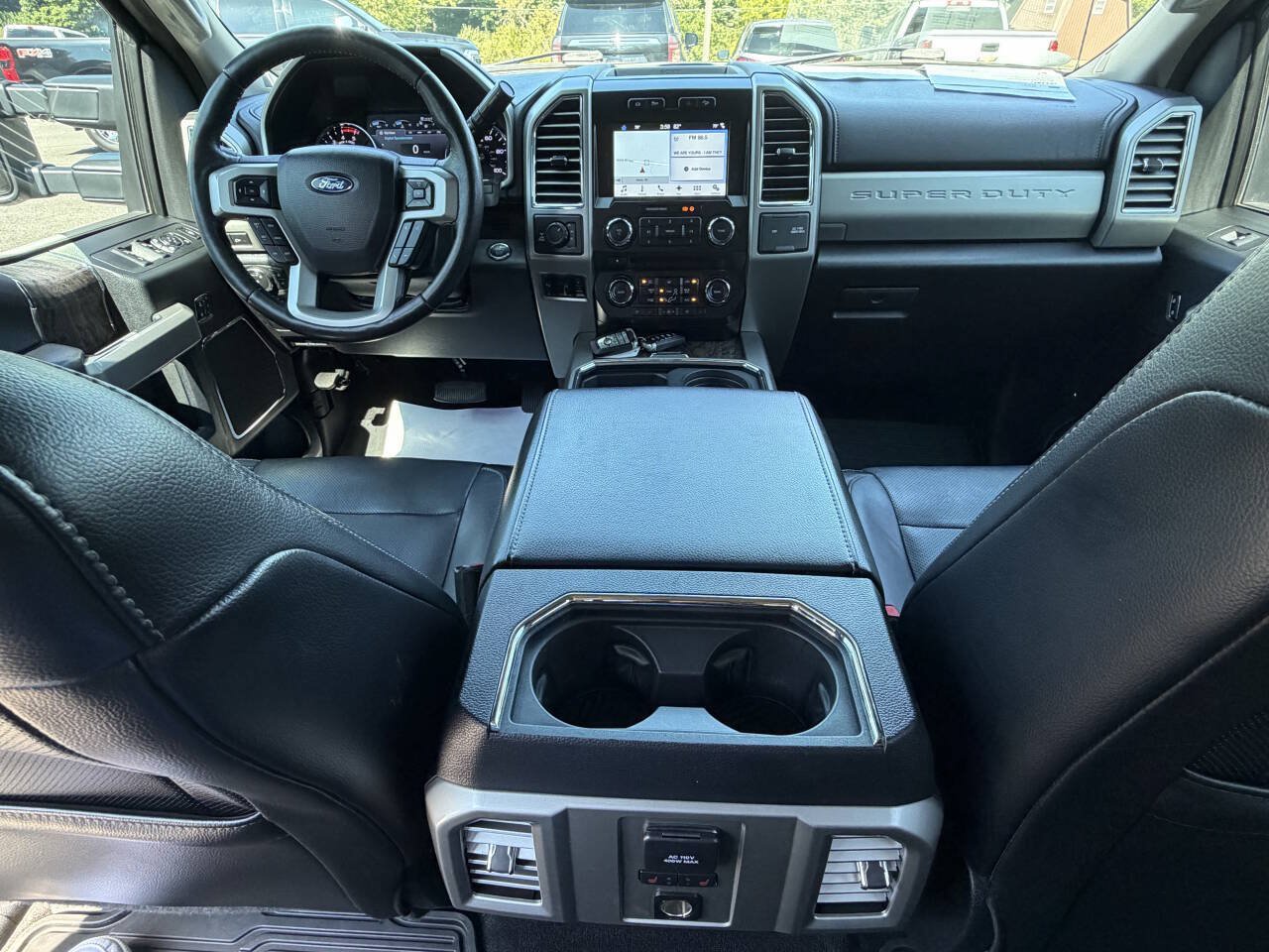 Used 2017 Ford F250 Lariat w/ Lariat Ultimate Package AWD/4WD image 23