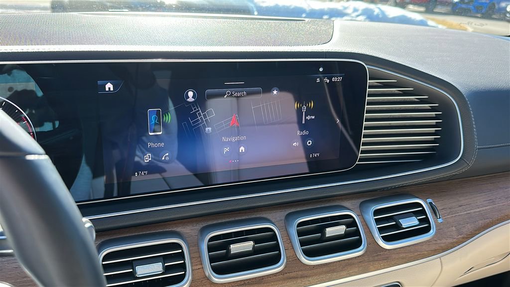 Used 2025 Mercedes-Benz GLS 450 4MATIC image 16