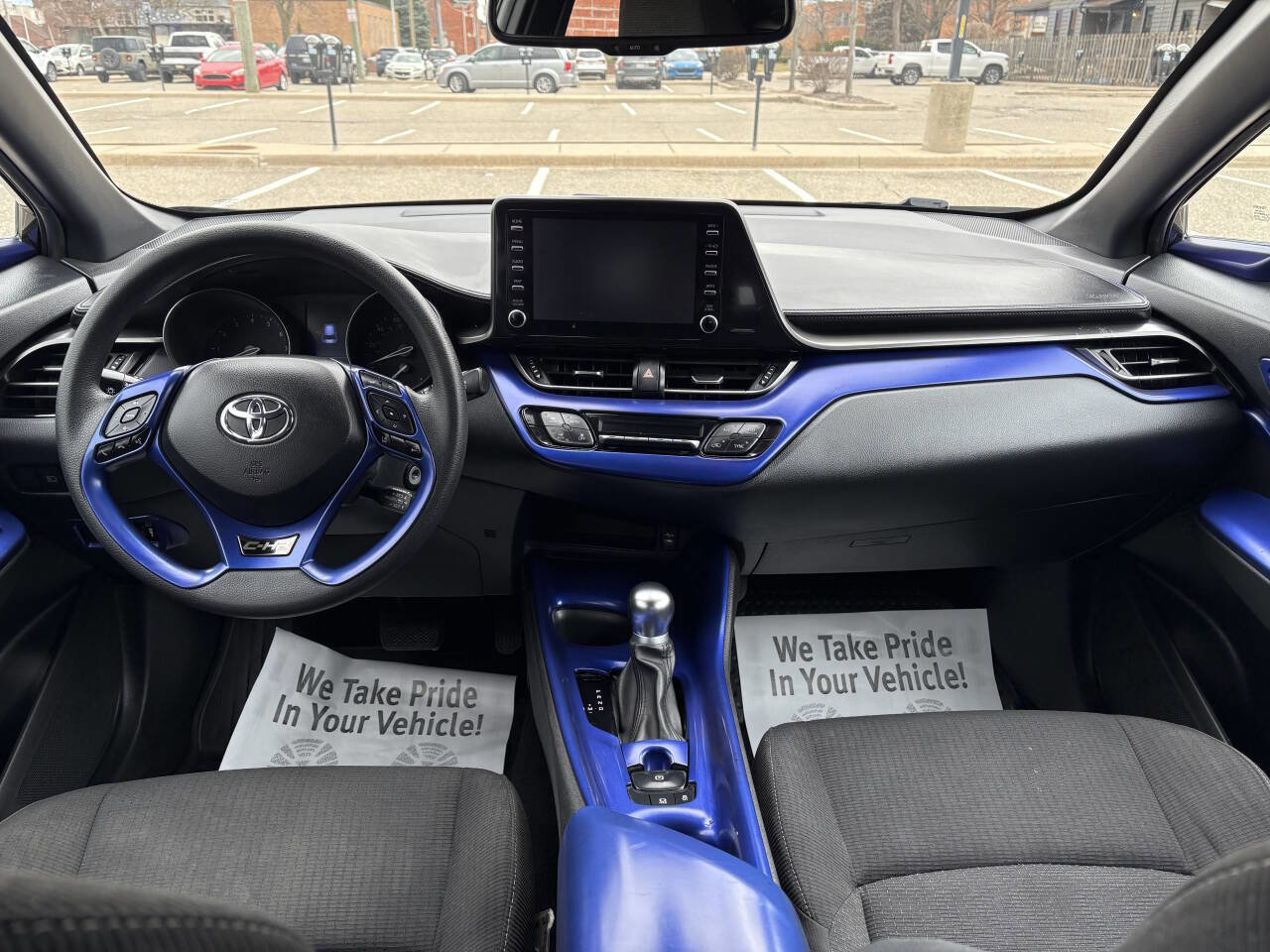Used 2019 Toyota C-HR LE image 21