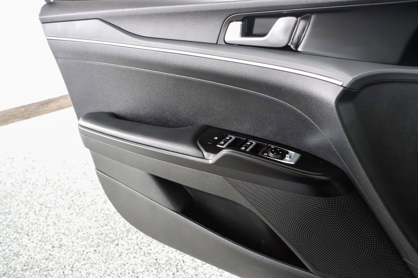 Used 2023 Kia K5 GT-Line image 21