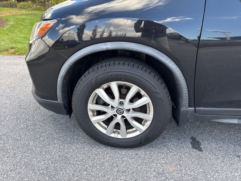 Used 2019 Nissan Rogue SV AWD/4WD image 20