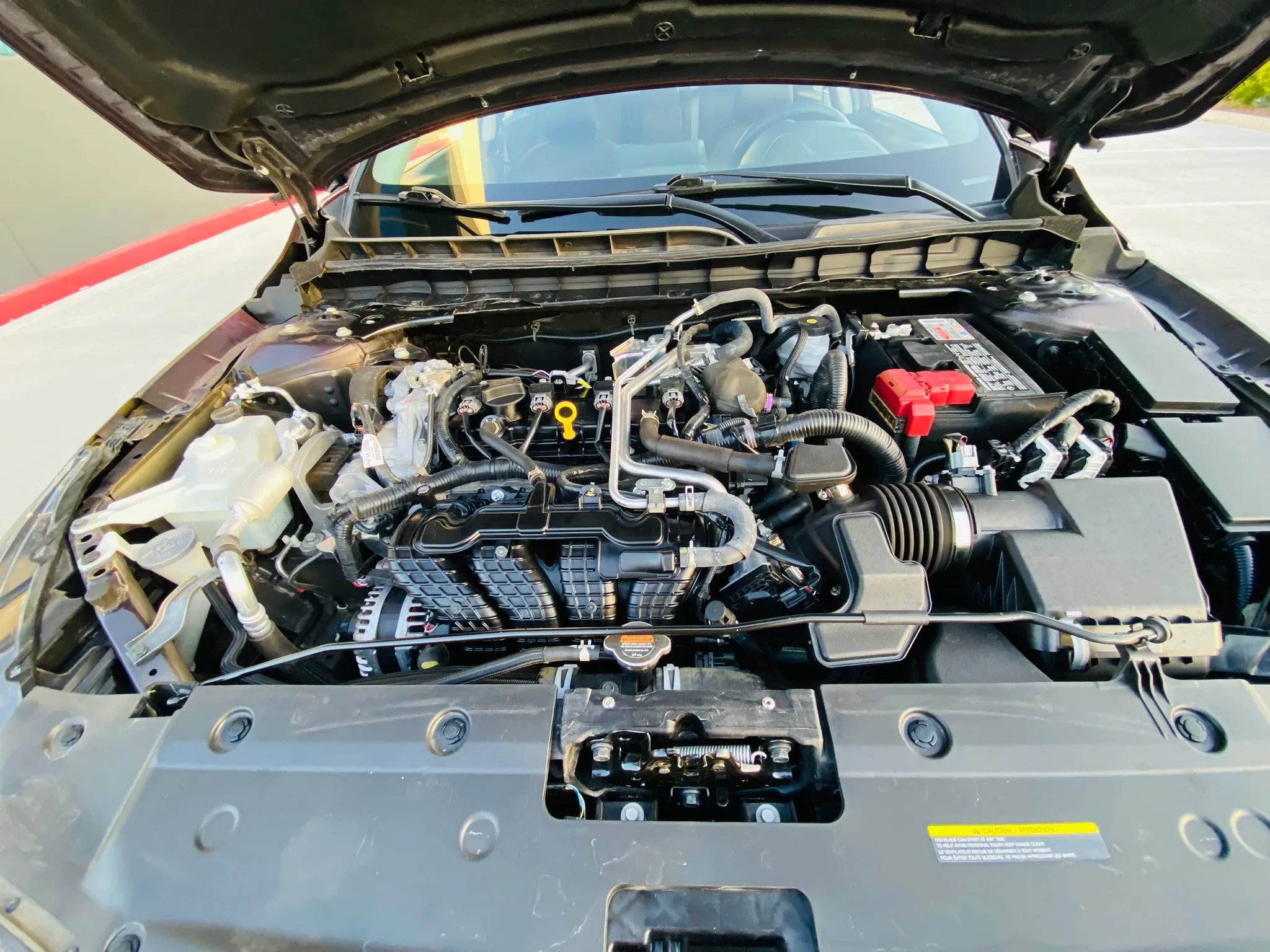 Used 2025 Nissan Altima 2.5 SV FWD image 32