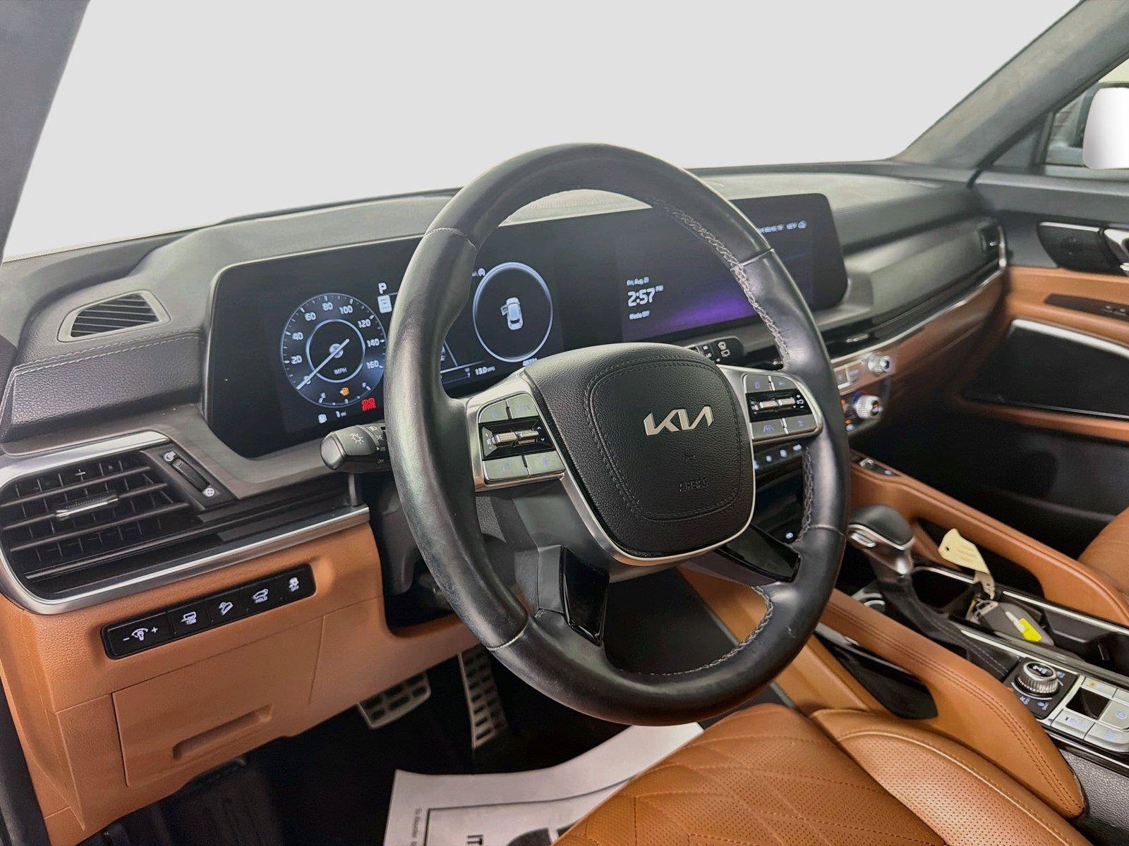 Used 2024 Kia Telluride SX Prestige X-Pro AWD/4WD image 9