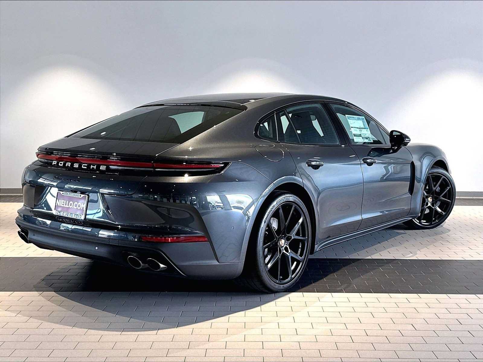 New 2026 Porsche Panamera 4 AWD/4WD image 7